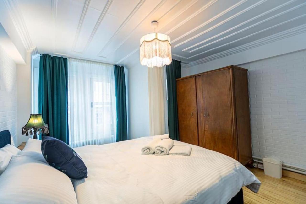 Historical 4-Br Home Steps From Besiktas Stadium & Bosphorus Views - Prime Nisantasi Location! Стамбул Екстер'єр фото