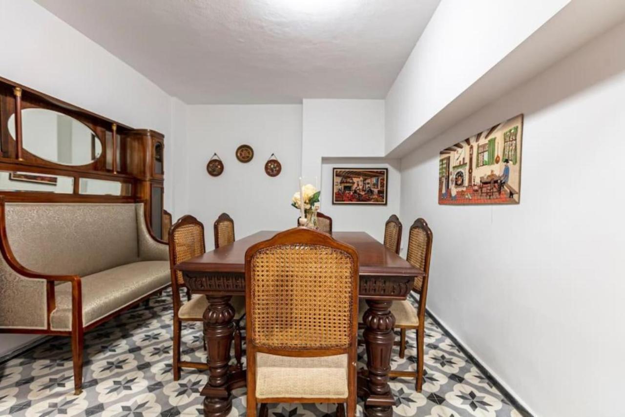 Historical 4-Br Home Steps From Besiktas Stadium & Bosphorus Views - Prime Nisantasi Location! Стамбул Екстер'єр фото