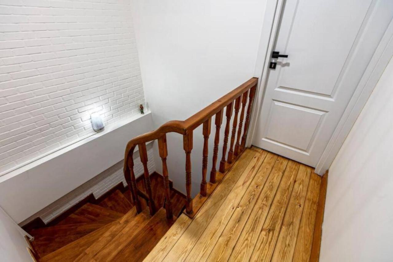 Historical 4-Br Home Steps From Besiktas Stadium & Bosphorus Views - Prime Nisantasi Location! Стамбул Екстер'єр фото