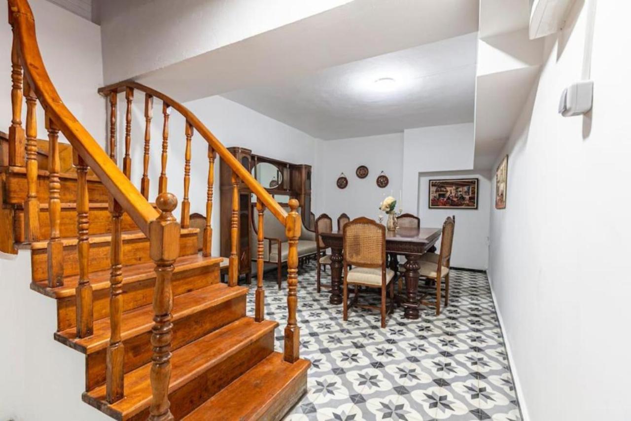 Historical 4-Br Home Steps From Besiktas Stadium & Bosphorus Views - Prime Nisantasi Location! Стамбул Екстер'єр фото